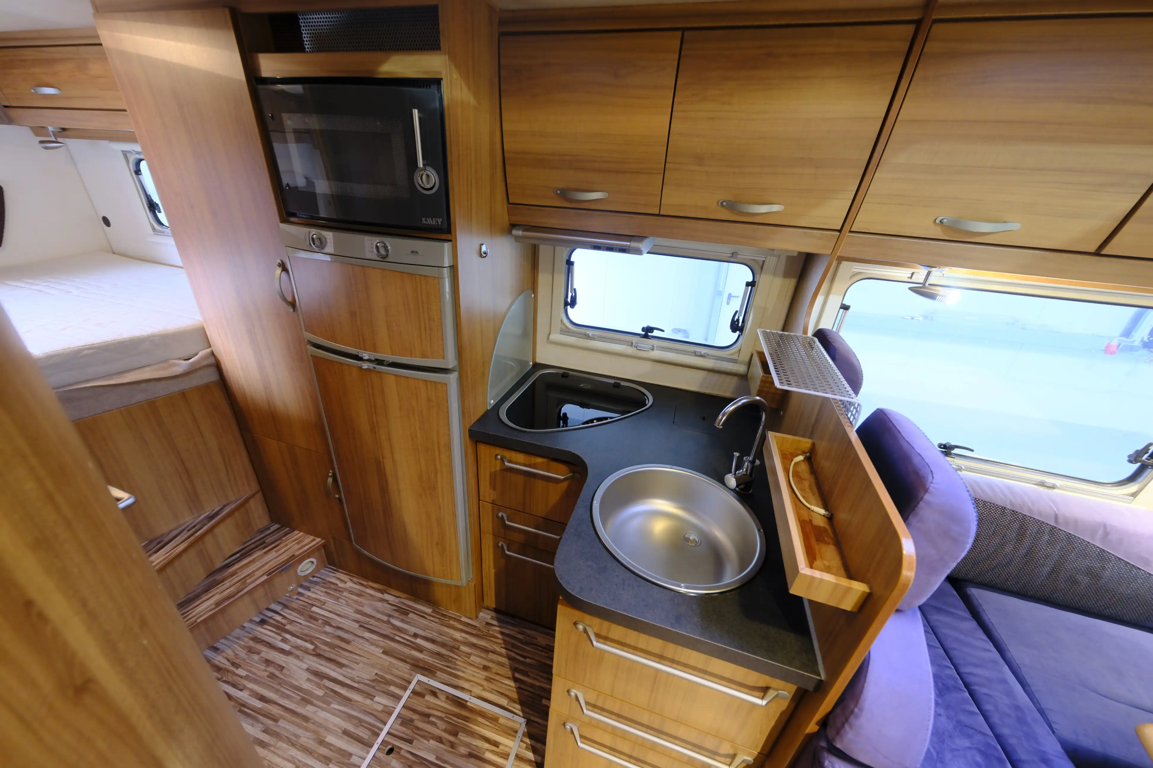 EURAMOBIL Terrestra T 710 HB